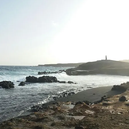 Sun, Sea And Calm In Tenerife דירה *